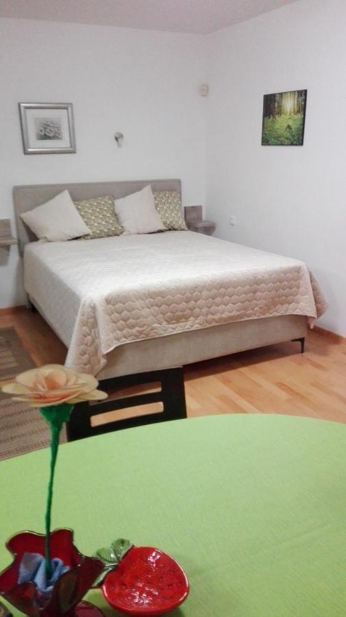 Studio Apartman Marita Split Buitenkant foto