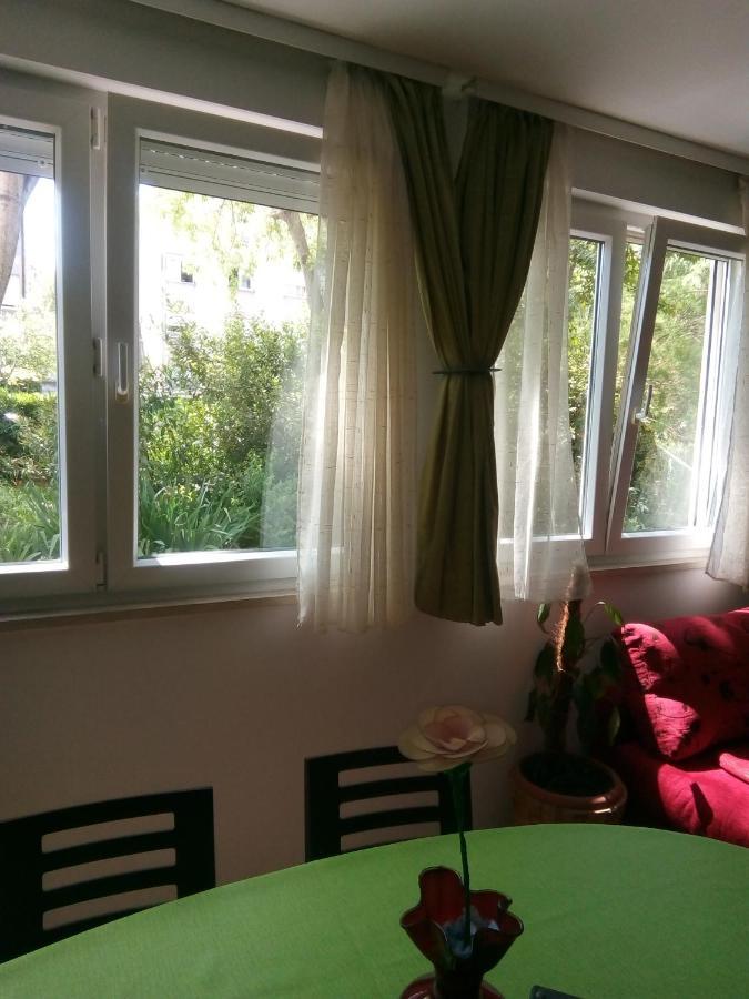 Studio Apartman Marita Split Buitenkant foto